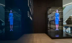 Ngân hàng Slovenska Sporitelna sử dụng trợ lý ảo công nghệ Hologram